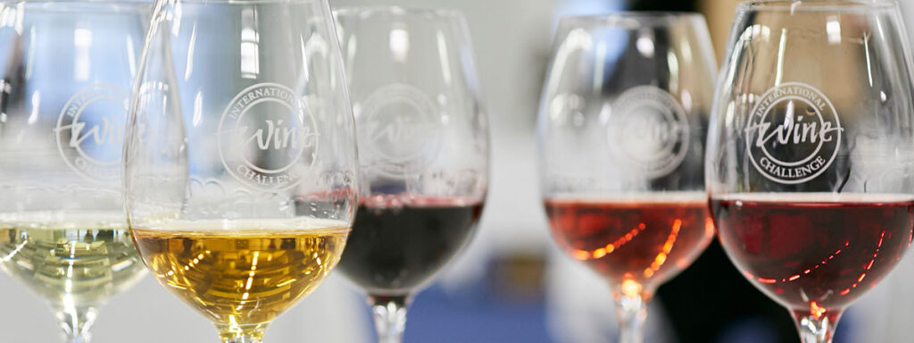 Istarskim vinima 6 srebrnih i 13 brončanih medalja na International Wine Challengeu 2022.