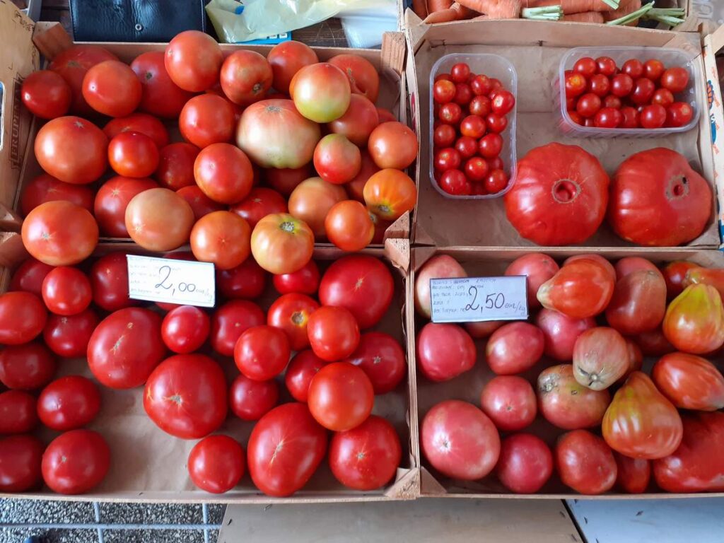 Priče s pazinske tržnice (4): sezona pomidora kapitalaca